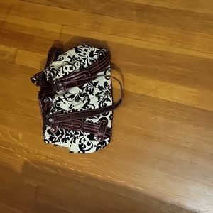 3/$12 Womens medium size purse